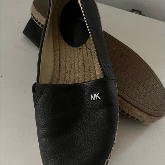 MAKE OFFER - Michael Khor size 8 Women's Kendrick Slip-On Espadrille Flats - Picture 2 of 10